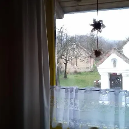 Πανσιόν Fruzsi Vendeghaz Szentbekkalla